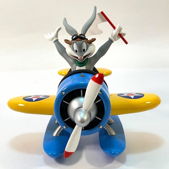 Hallmark Keepsake 2003 Bugs The Barnstormer Handcrafted Christmas Ornament - Picture 7 of 8